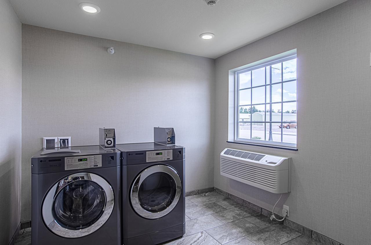 Cobblestone Inn&Suites - Guernsey Extérieur photo